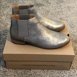 NWT Frye Ankle Boots